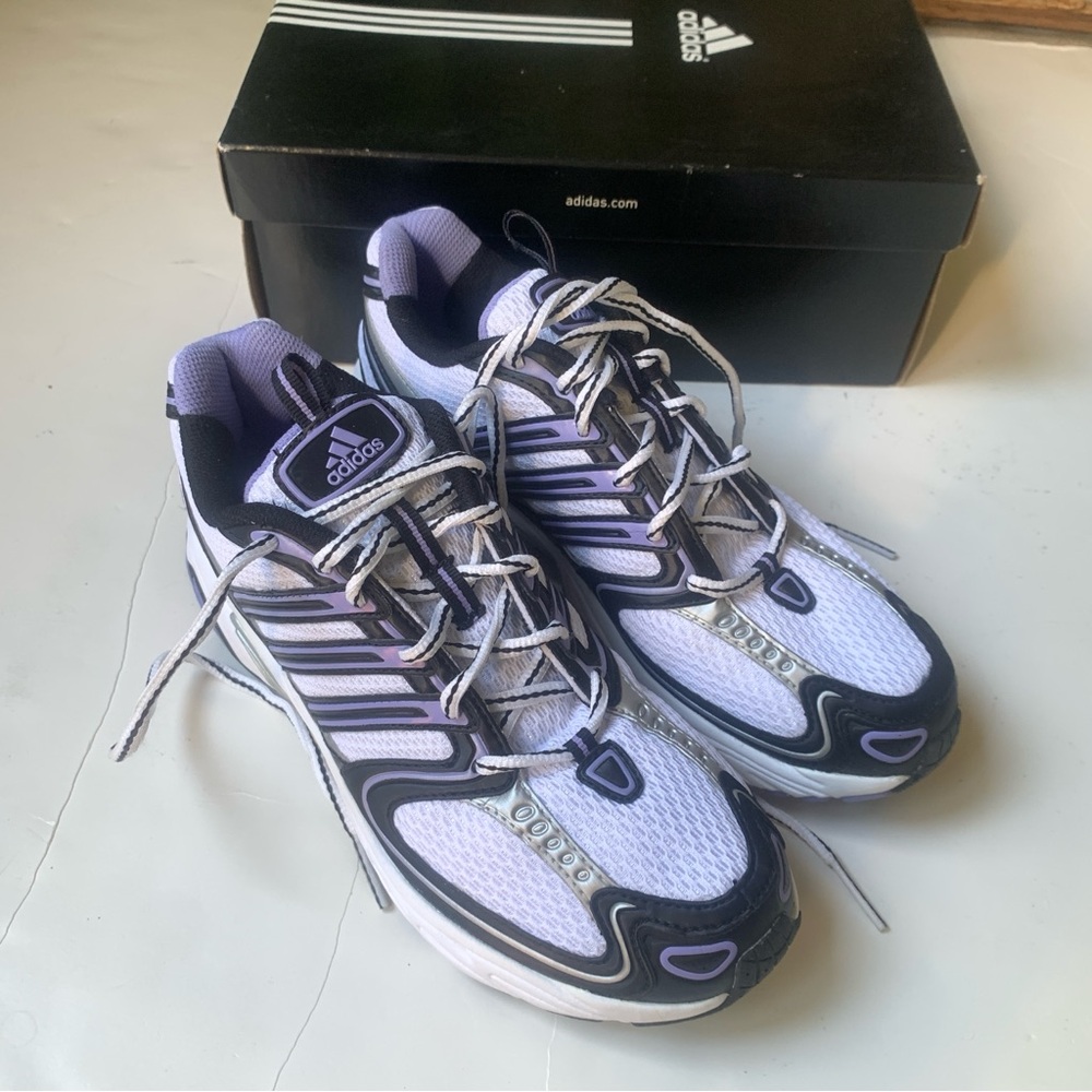 NWT Adidas Womens Runners Running Shoes Sneakers Purple Size 7 Y2K